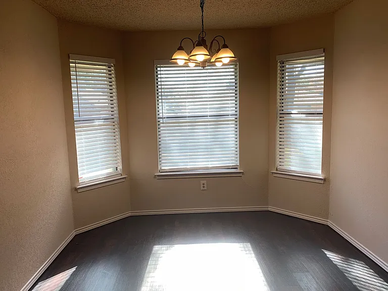 6828 Ridgetop Rd — Photo 8