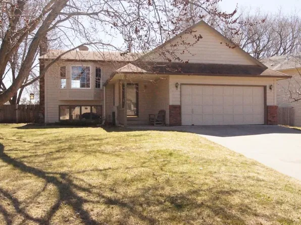 4321 W 140th St, Savage, MN 55378