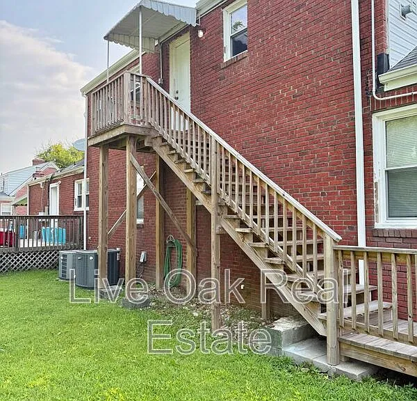 1319 Myrtle Ave #B — Photo 12