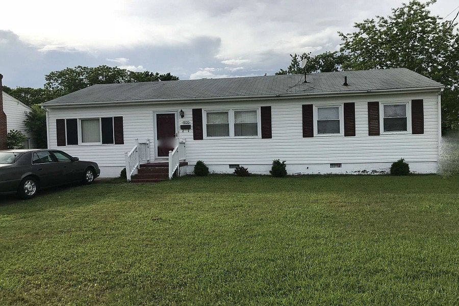 1st image of 4800 81st St