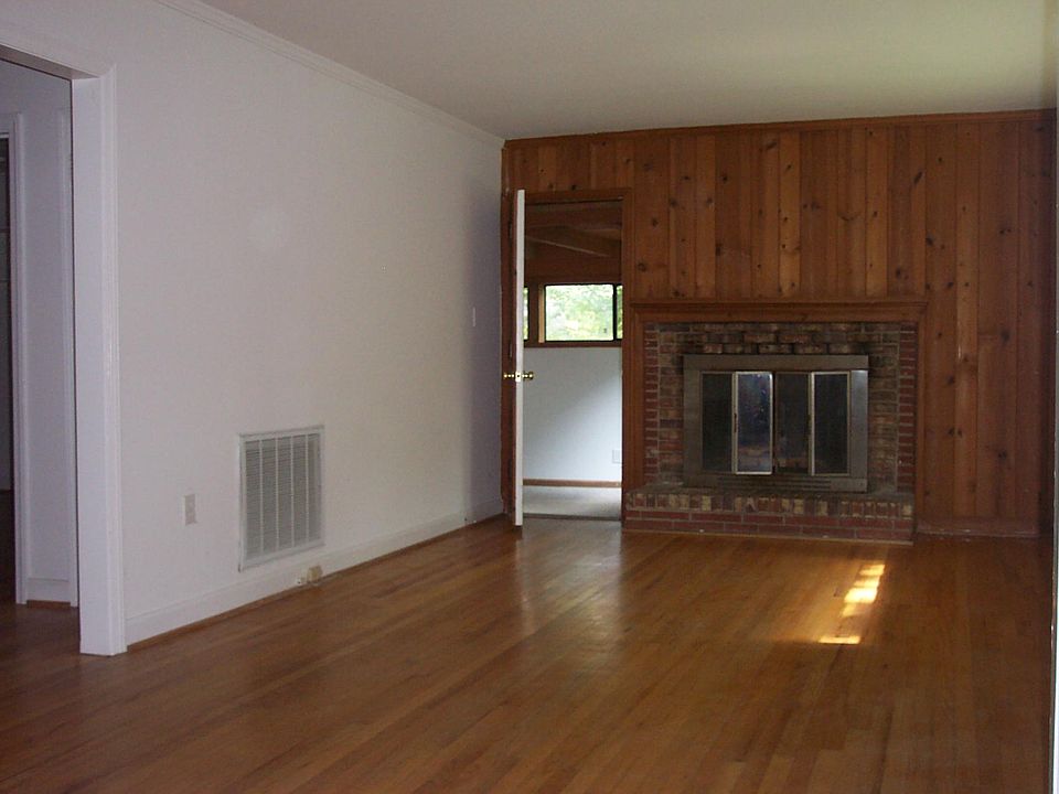 Living room empty