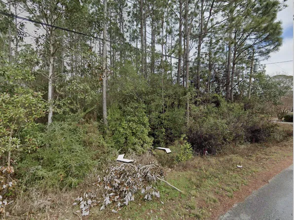 8148 Tavira St, Navarre, FL 32566