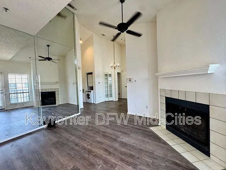 4800 W Lovers Ln #224 — Photo 3