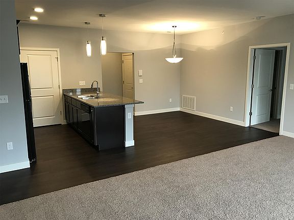 3rd image of 1601-1639 McCleary Ln #15238130