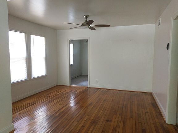 4th image of 6015 La Vista Dr