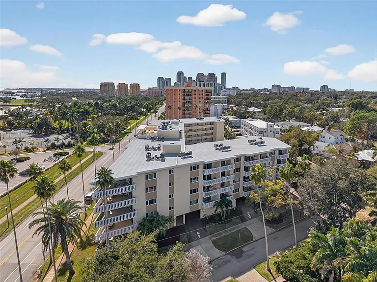 1200 N Shore Dr NE #201 — Photo 48