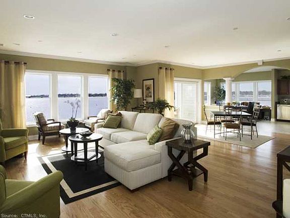 5th image of 200 Harbour Close Unit 515