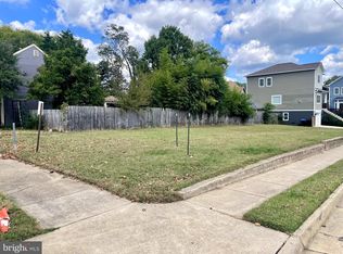201 Prince Edward St, Fredericksburg, VA 22401