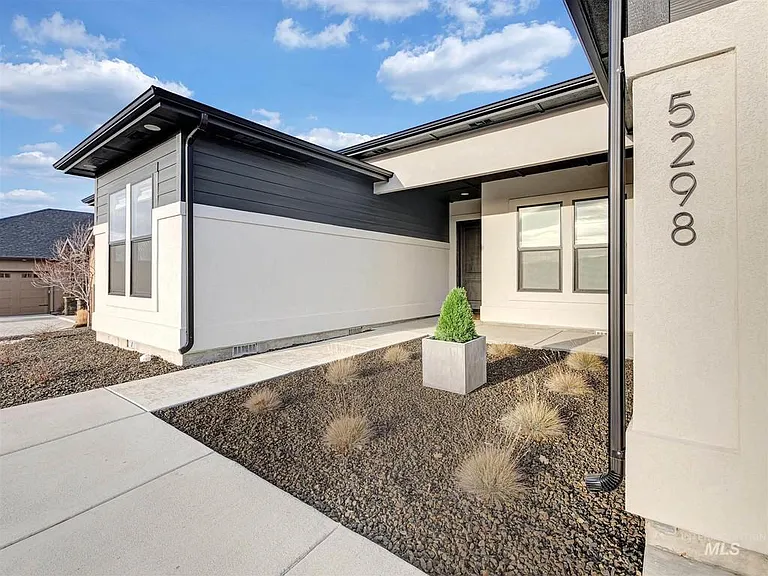 5298 W Parkridge Dr — Photo 36