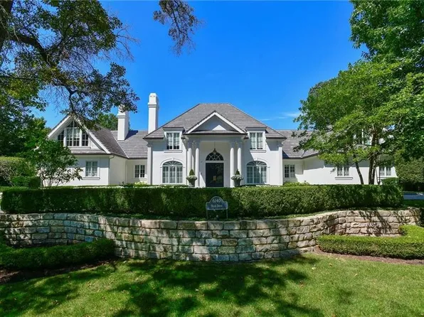 6140 High Dr, Mission Hills, KS 66208