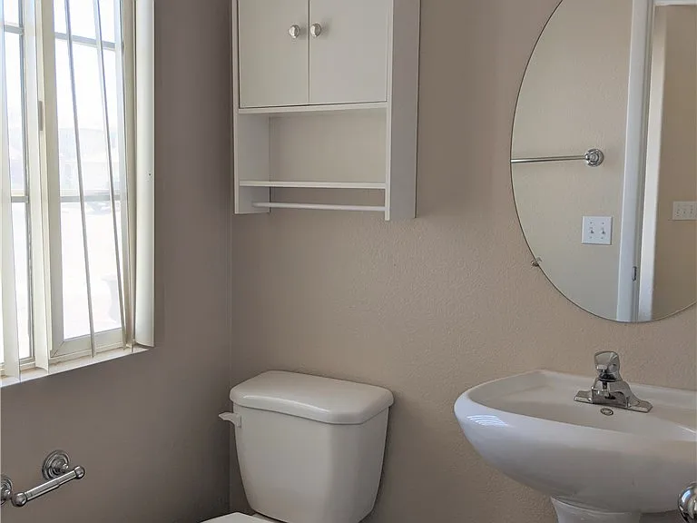 824 Ribbon Grass Ave — Photo 10