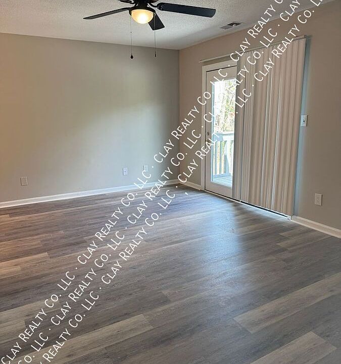 1st image of 920L Highland Ave