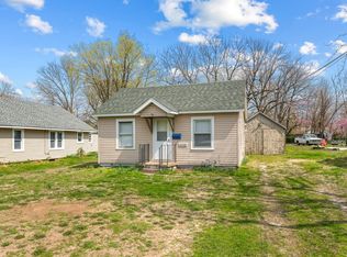 2528 N Kellett Avenue, Springfield, MO 65803