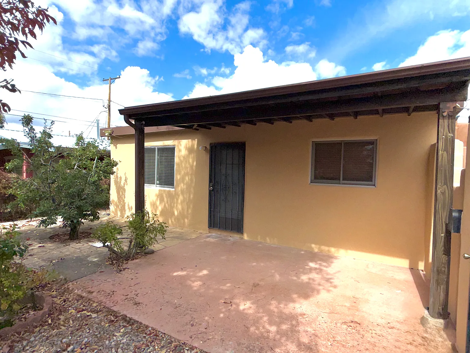 909 Ninita St — Photo 3