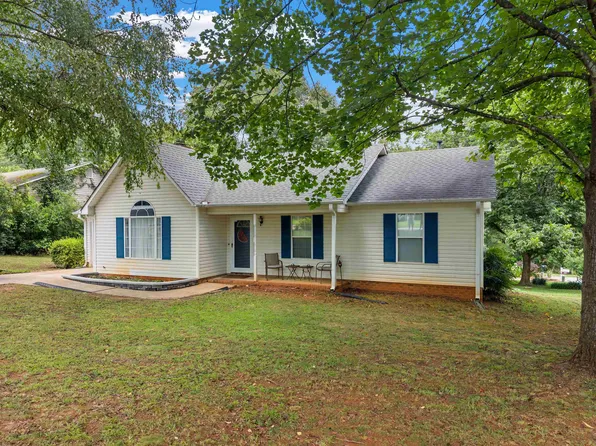175 Poplar Creek Dr, Spartanburg, SC 29303