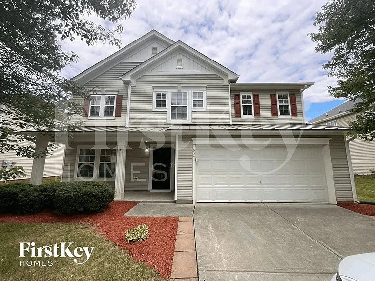634 Conover Rd — Photo 1