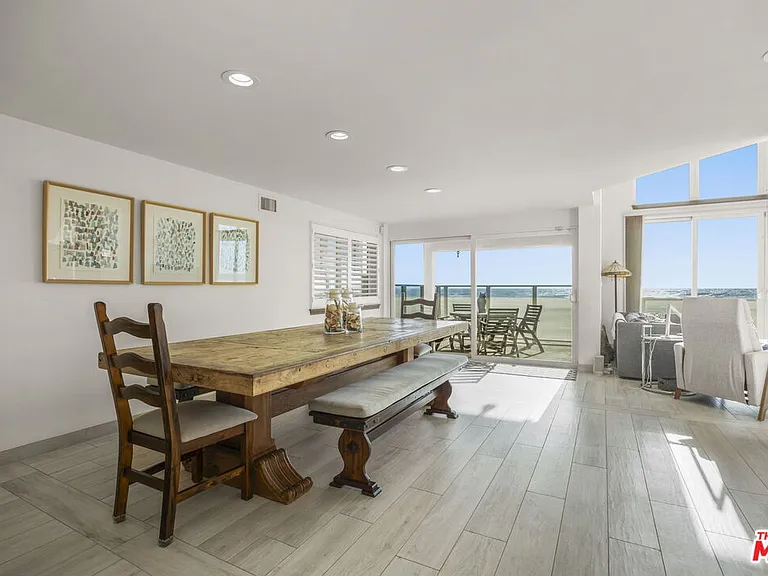 1005 Ocean Dr — Photo 27