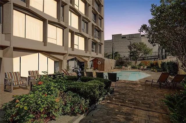 2100 Saint Charles Ave #4N — Photo 15