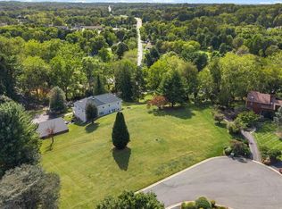 112 Cameron Dr, Hockessin, DE