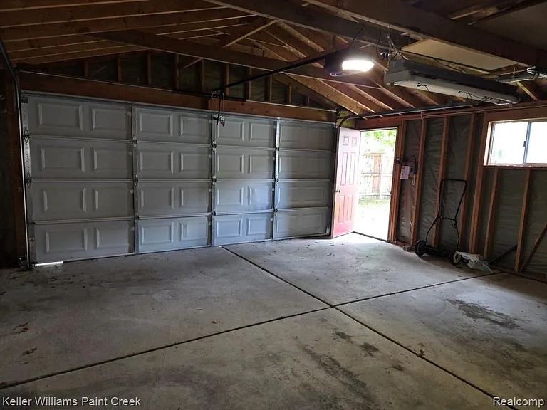 1489 West Blvd — Photo 39