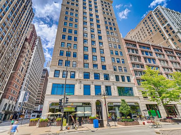 3rd image of 6 N Michigan Ave Unit 907
