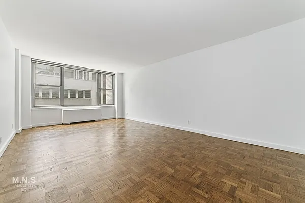 Rented by MNS | media 13