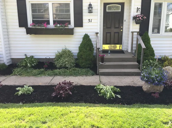 51 Falconer St, Frewsburg, NY 14738