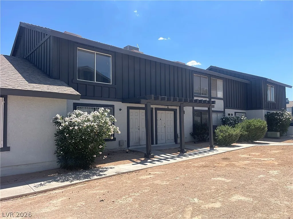 Building Photo - 3904 Blackford Pl