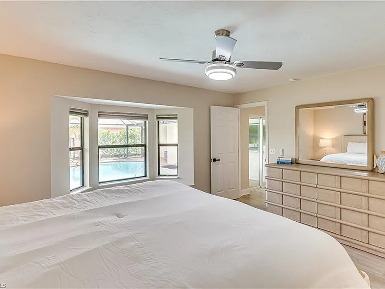 6030 Perthshire Ln — Photo 19