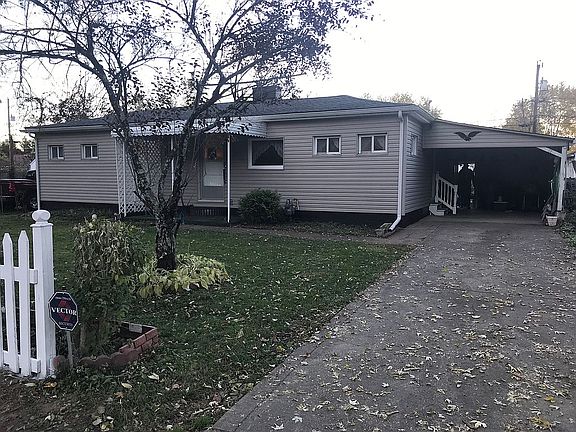 5th image of 45 Lake Dr #28/218