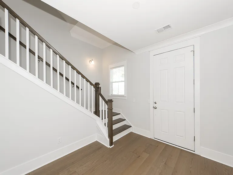 1213 Captain Rivers Dr — Photo 3