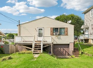 1638 Hancock Ave, Apollo, PA 15613
