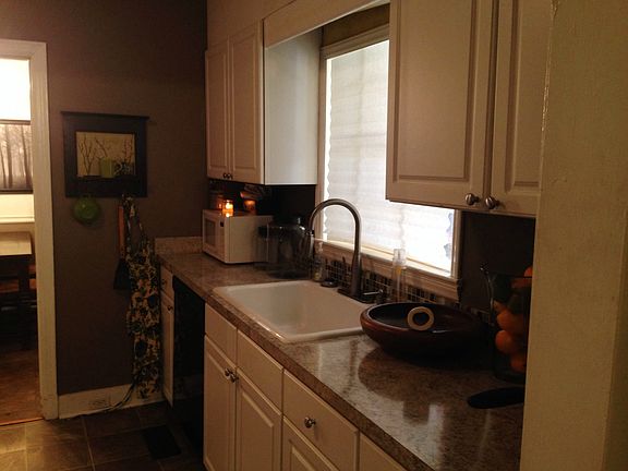 5th image of 720 Astor Ln
