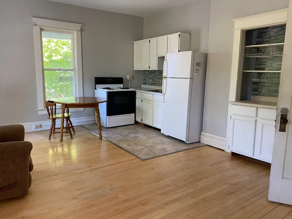411 Dodge St. Houghton MI 49931