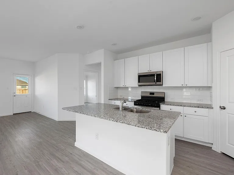 9055 Rancher Trl — Photo 3