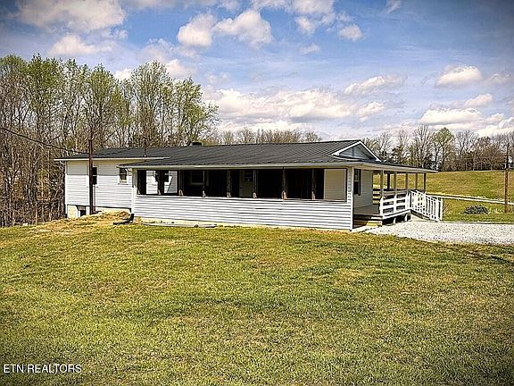 2nd image of 118 Collins Rd