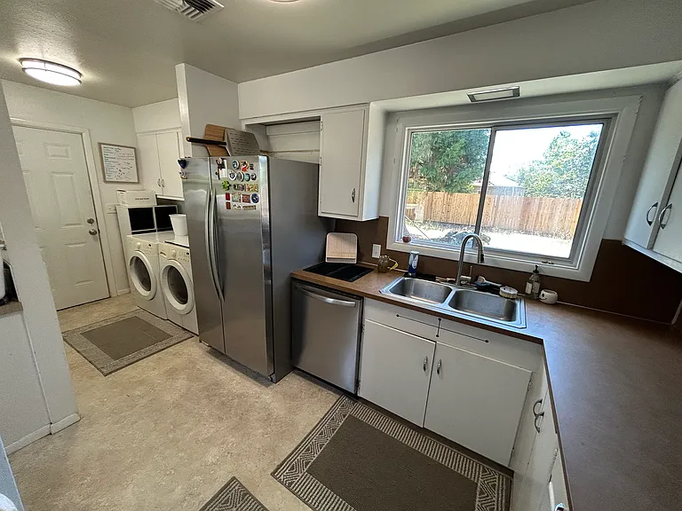 718 Randall St #718 — Photo 10