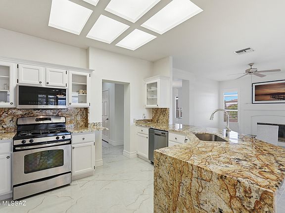 5th image of 14720 N Palm Ridge Dr