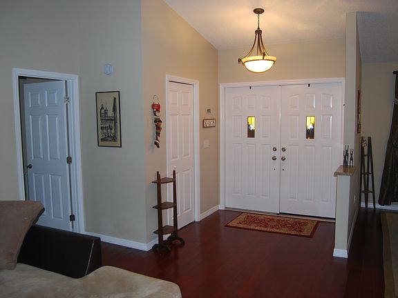 4th image of 5060 Barrowe Dr