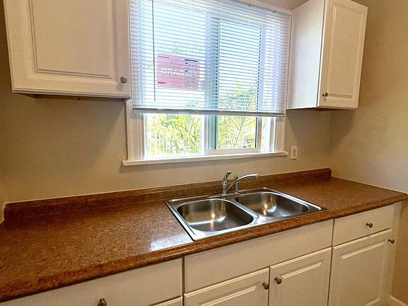 4th image of 1021 Coronado Ave APT 3