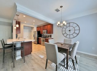 4027 Lionheart Dr, Jacksonville, FL 32216