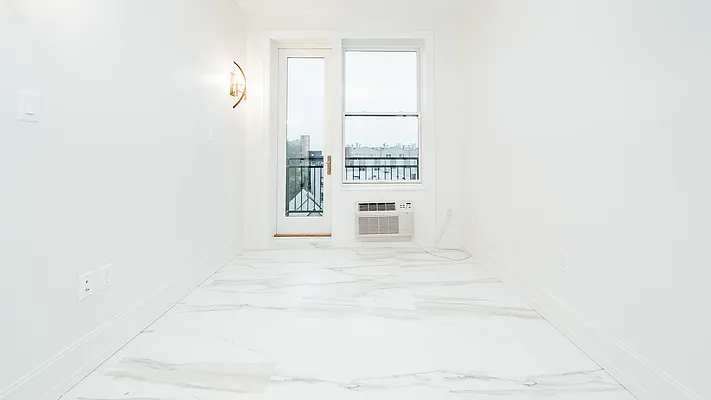 Rented by Nooklyn NYC LLC | media 26