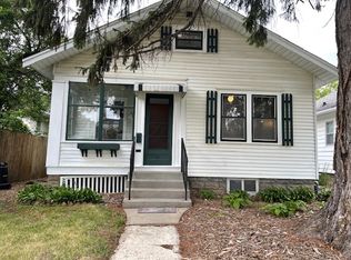 411 N Johnson St, Iowa City, IA 52245