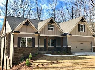 289 Cherokee Dr, Waleska, GA 30183