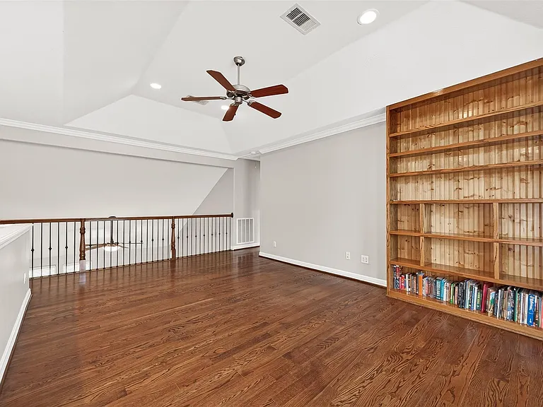903 Sugarfield Ct — Photo 20