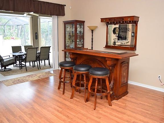 4th image of 15320 Vireoglen Ln