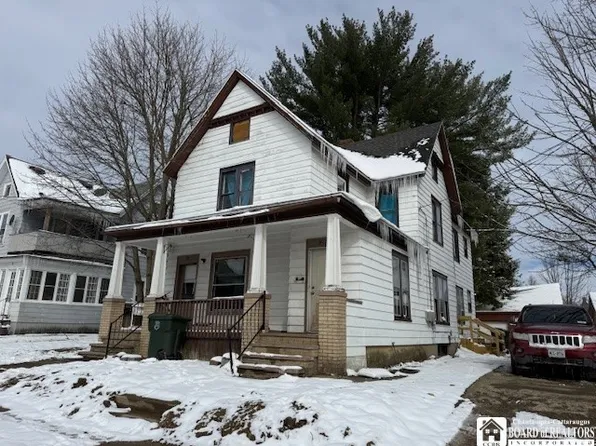 12 Crown St, Jamestown, NY 14701