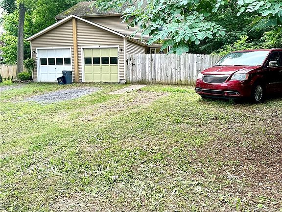 2nd image of 4164 Long Branch Rd