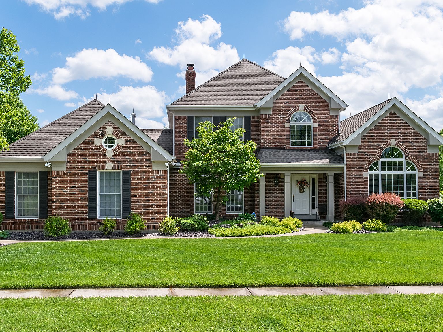 15838 Barons Way Dr, Chesterfield, MO 63017 Zillow