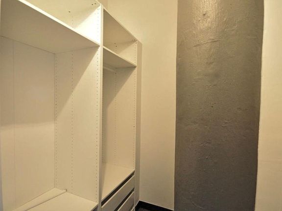 5th image of 405 Memphis St #210